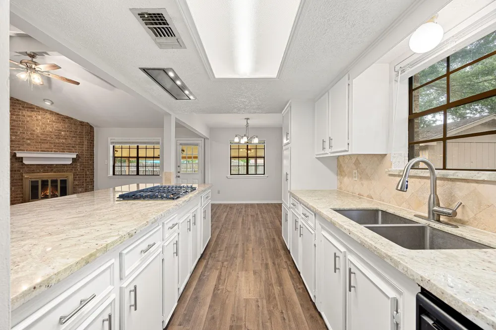 2019 Franklin Circle Rosenberg, TX 77471