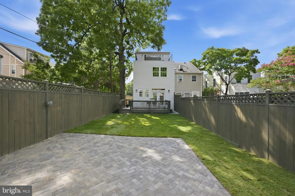 4611 43RD PLACE NW Washington, DC 20016