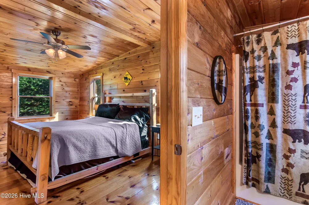 20 Locust Pointe Trail Murphy, NC 28906
