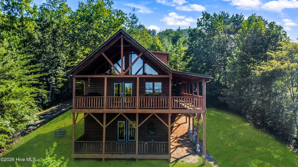 20 Locust Pointe Trail Murphy, NC 28906
