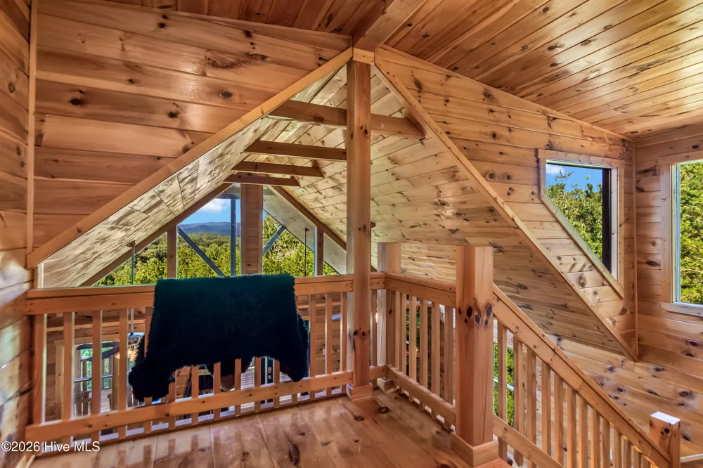 20 Locust Pointe Trail Murphy, NC 28906