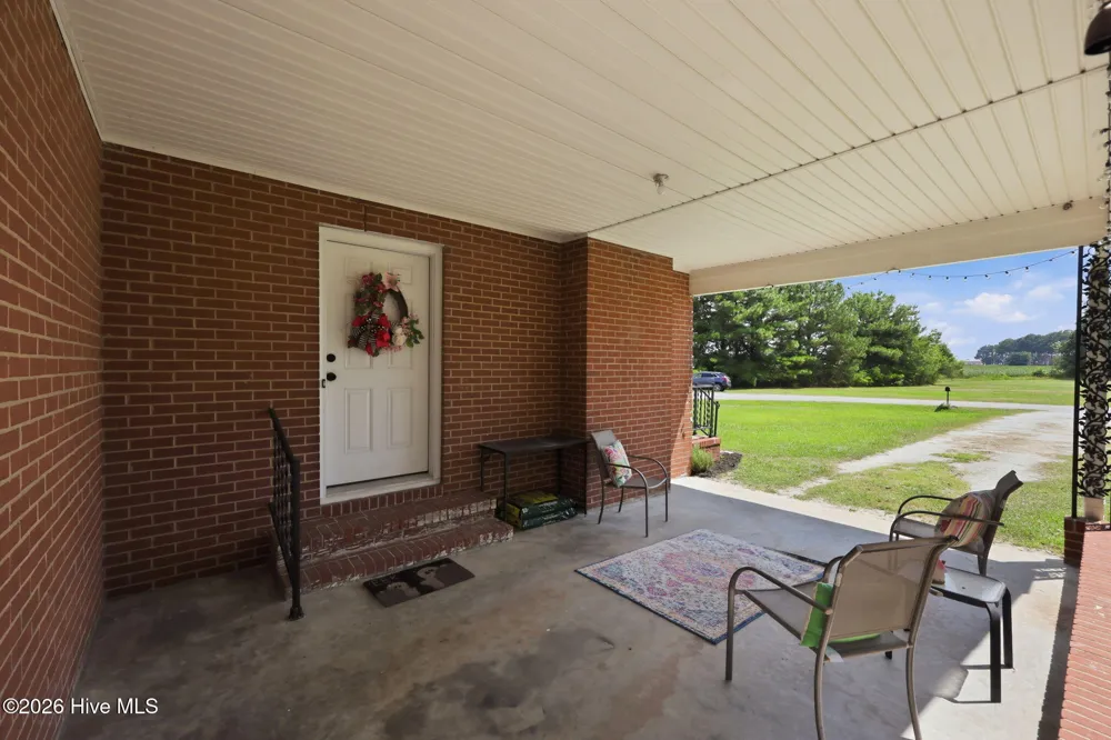 141 Hinnant Street Snow Hill, NC 28580