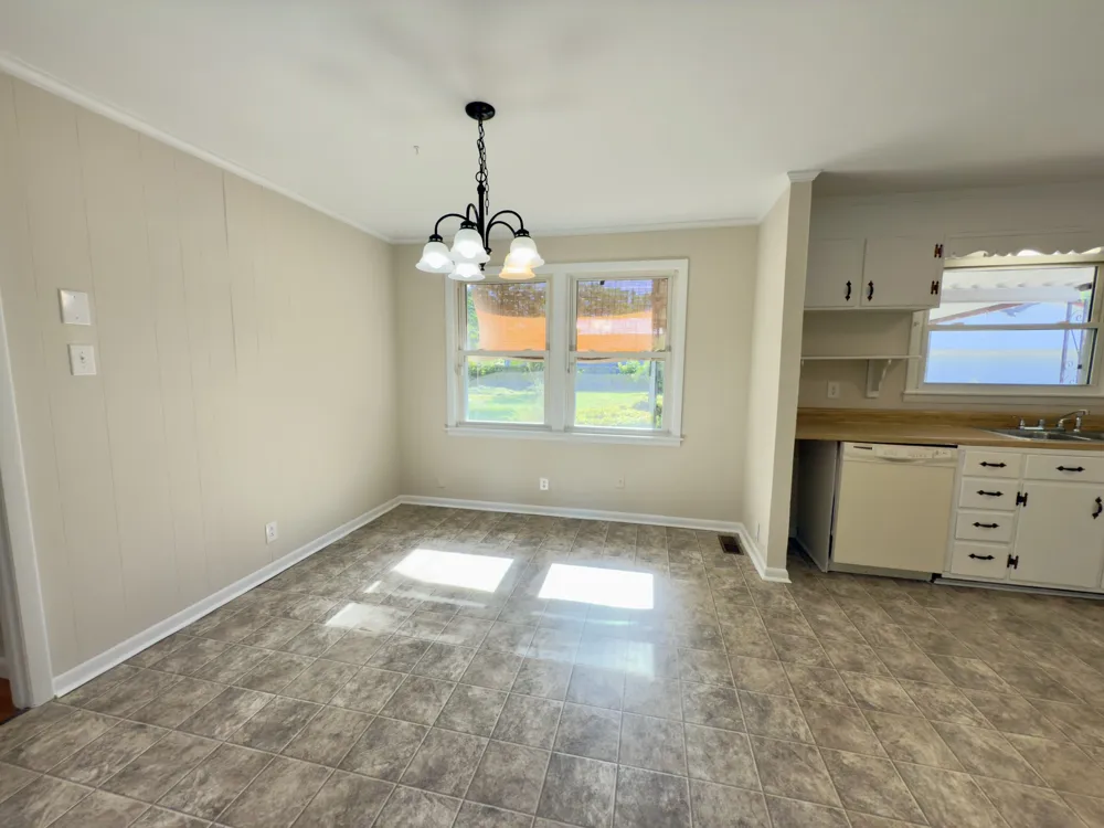 222 Yorktown Rd Clarksville, TN 37042