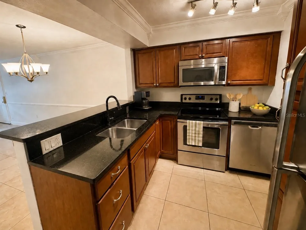 1123 ELMWOOD STREET #D Orlando, FL 32801