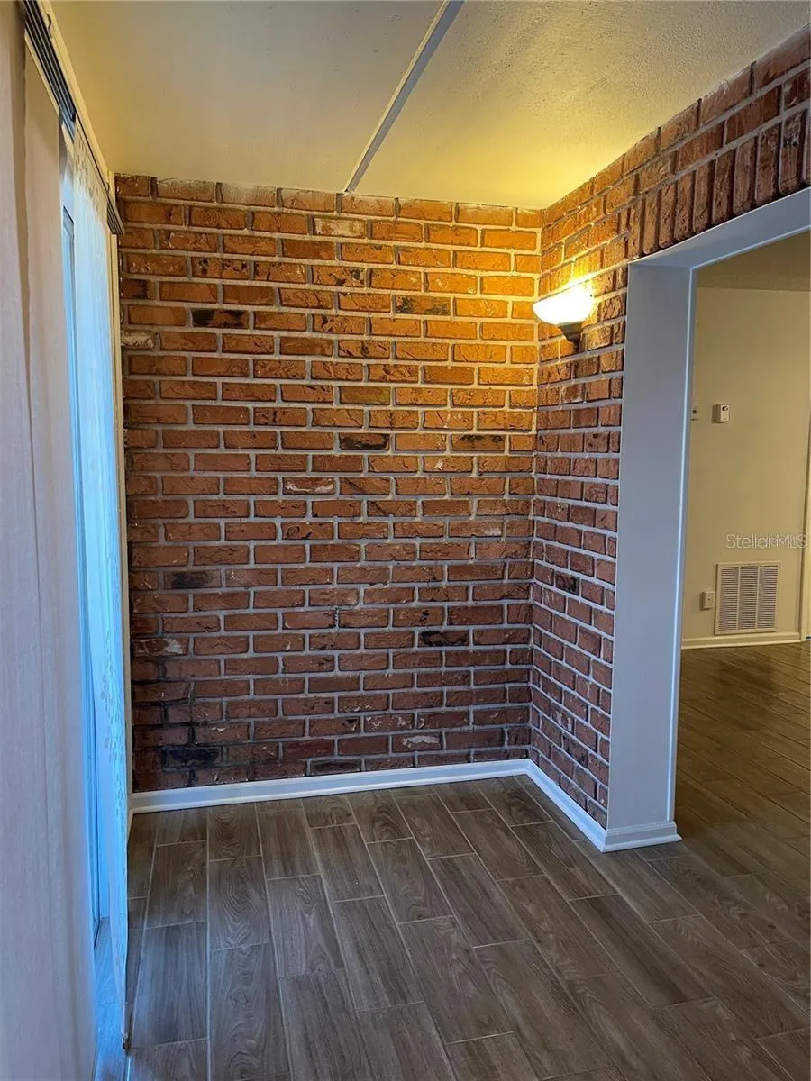 1303 83RD AVENUE #D St Petersburg, FL 33702