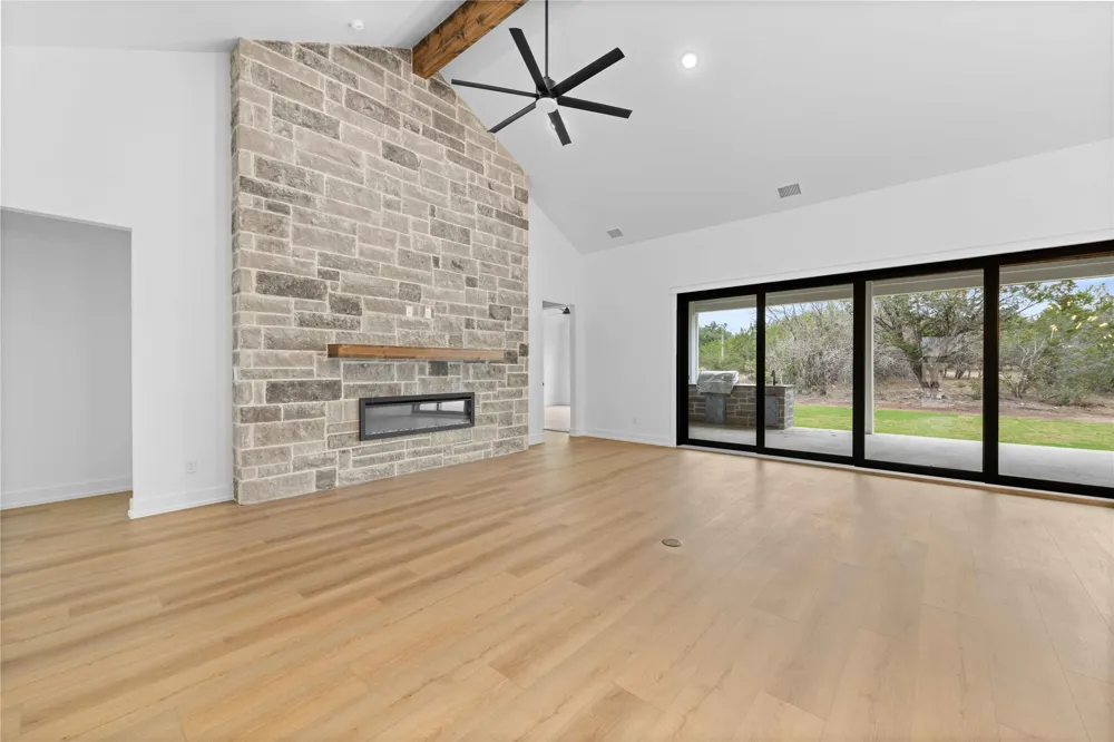 6768 Kings Mill Drive Salado, TX 76571