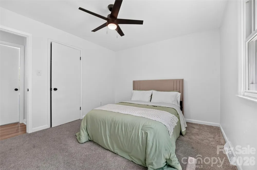4040 Burnham Court Winston Salem, NC 27105