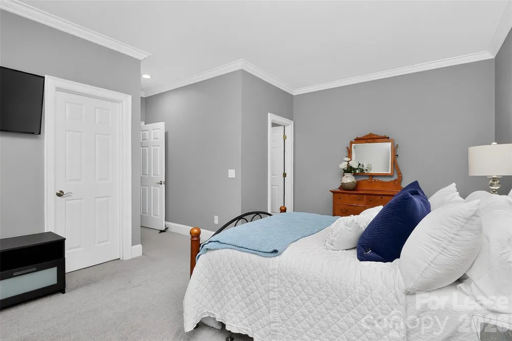 18928 Peninsula Point Drive Cornelius, NC 28031