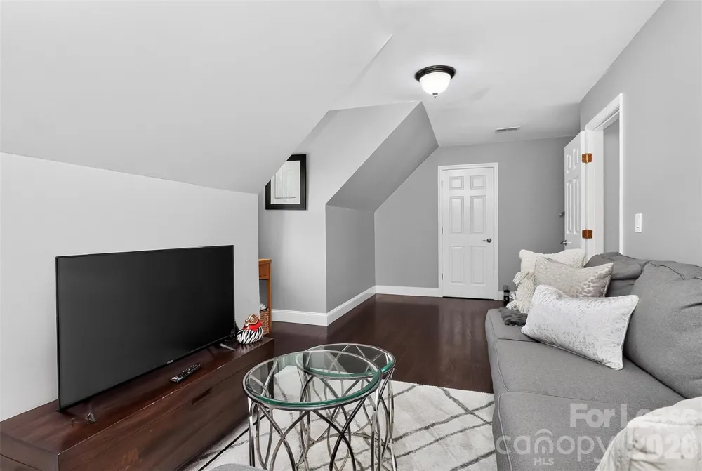 18928 Peninsula Point Drive Cornelius, NC 28031