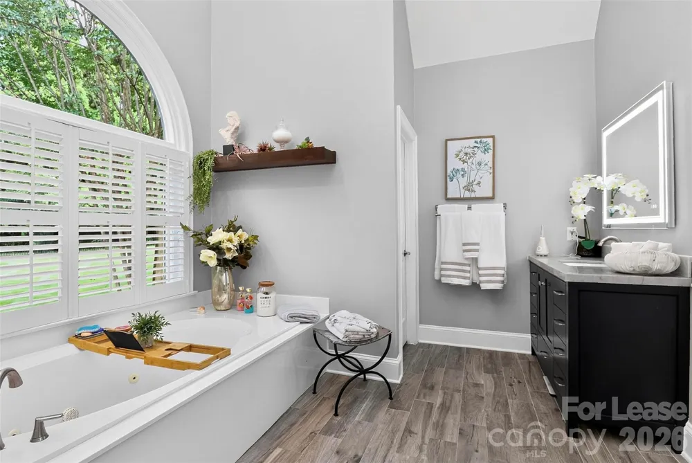 18928 Peninsula Point Drive Cornelius, NC 28031