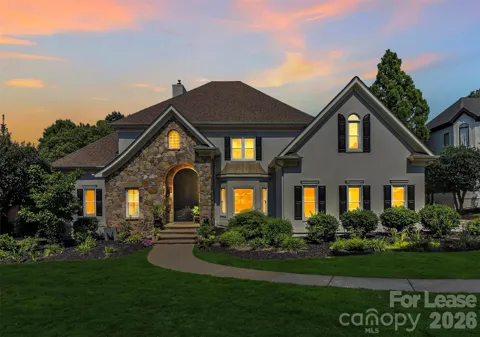 18928 Peninsula Point Drive