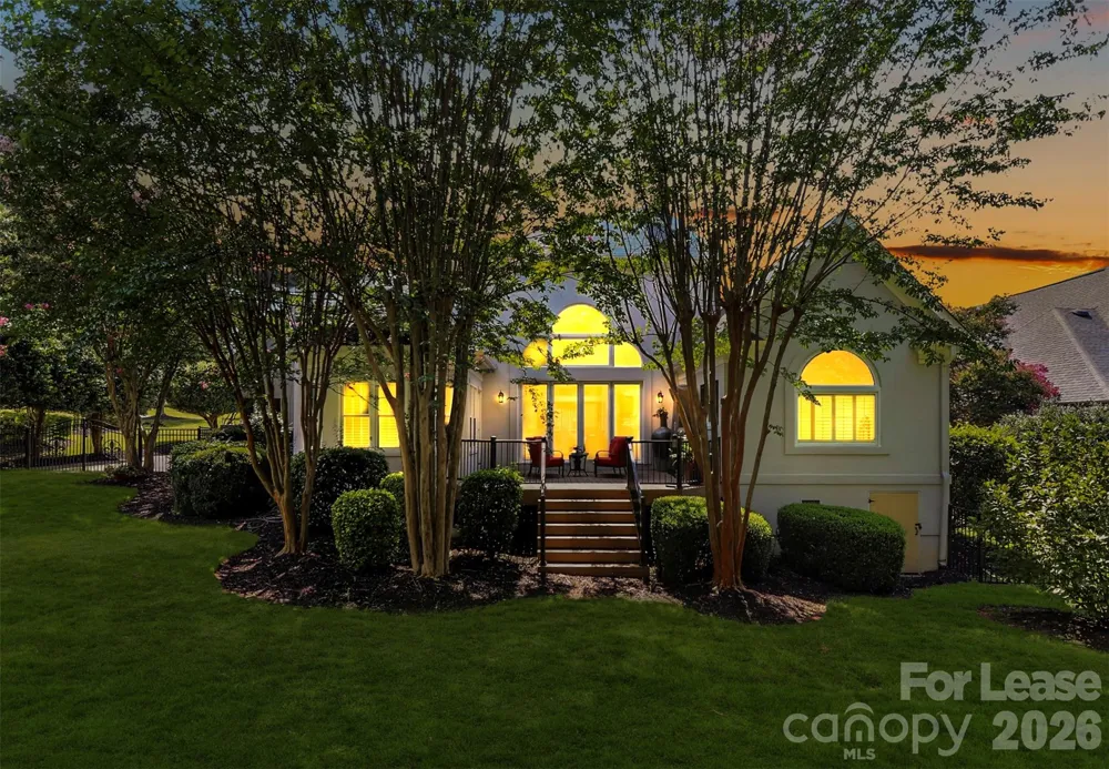 18928 Peninsula Point Drive Cornelius, NC 28031
