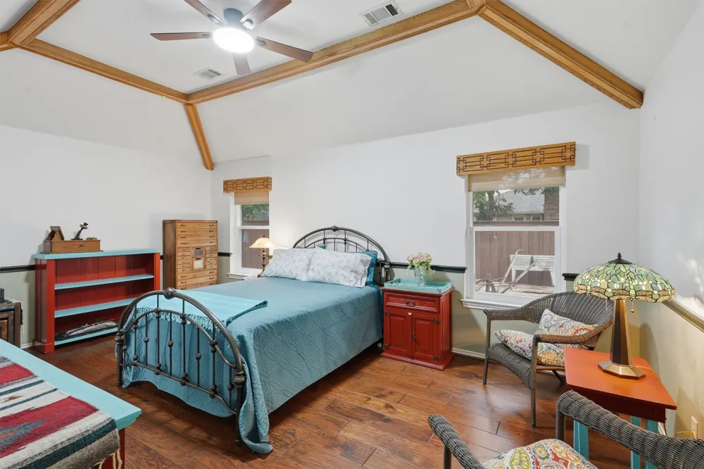 215 Morene Avenue Waxahachie, TX 75165