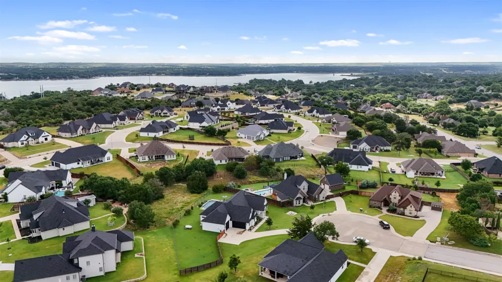 105 Kaya Court Weatherford, TX 76087