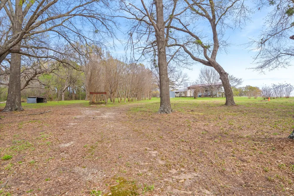 2027 VZ County Road 3104 Edgewood, TX 75117