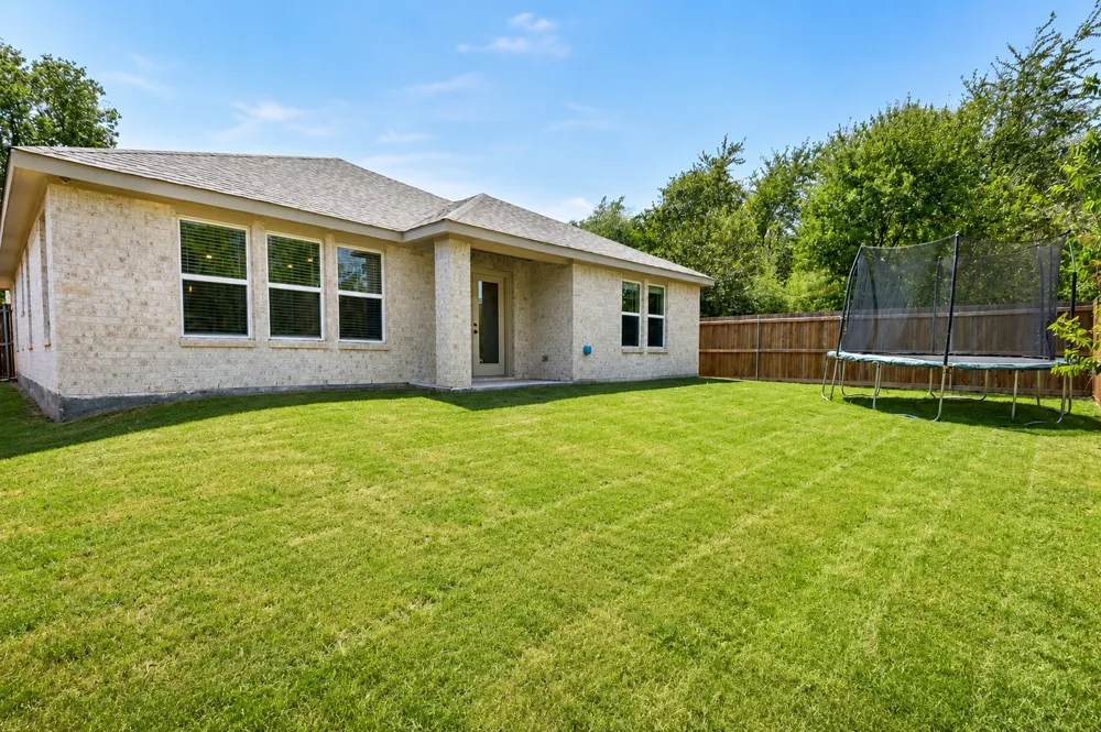 1420 Marshall Street Greenville, TX 75401