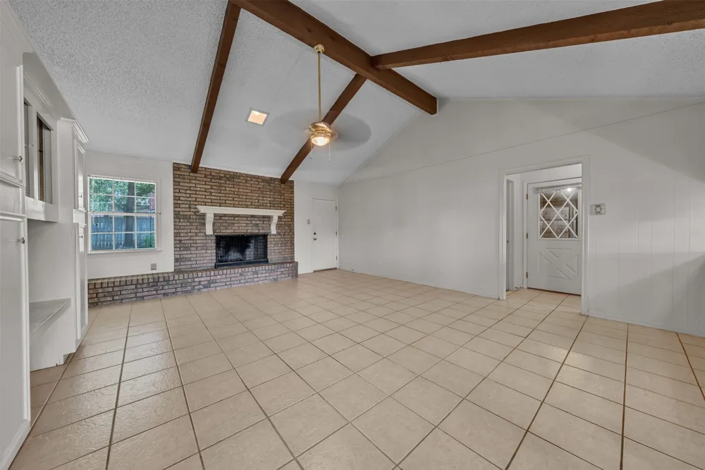 3256 Village Park Drive Waco, TX 76708
