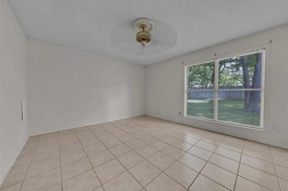 3256 Village Park Drive Waco, TX 76708