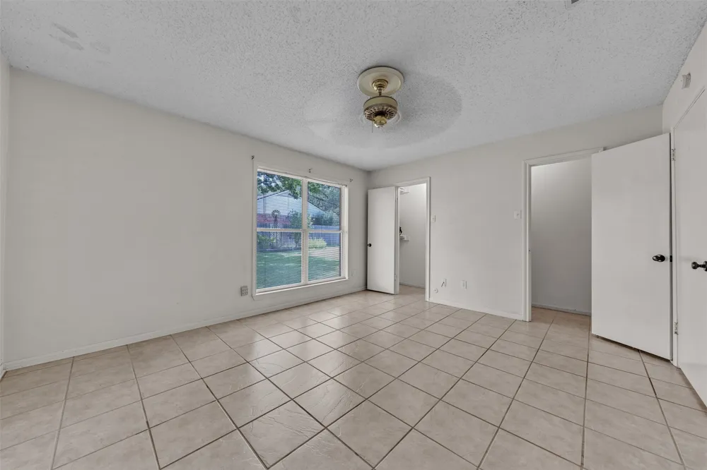 3256 Village Park Drive Waco, TX 76708