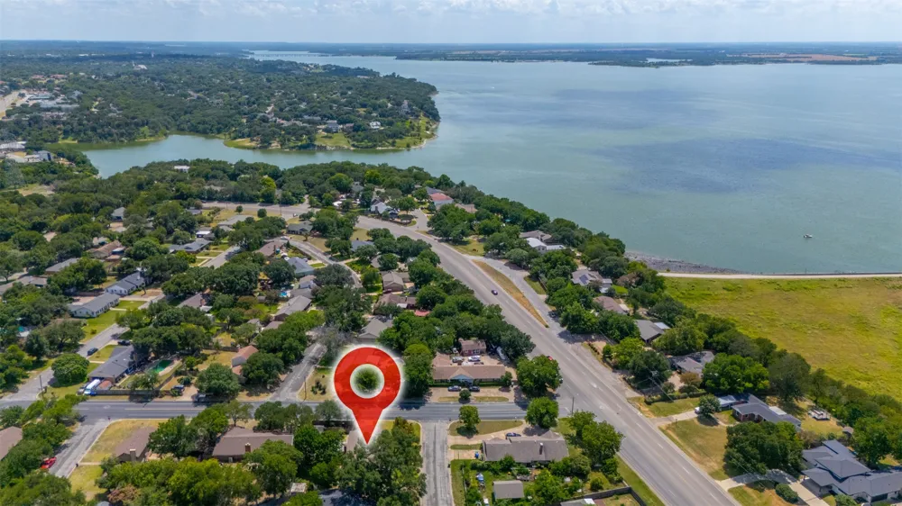 3256 Village Park Drive Waco, TX 76708