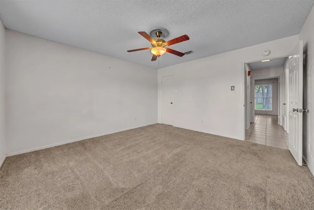 3256 Village Park Drive Waco, TX 76708