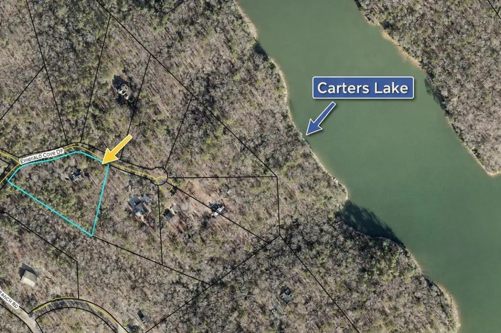 144 Emerald Cove Ellijay, GA 30705