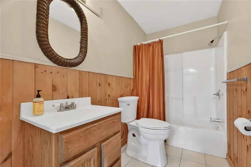 144 Emerald Cove Ellijay, GA 30705