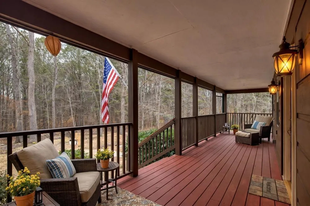 144 Emerald Cove Ellijay, GA 30705