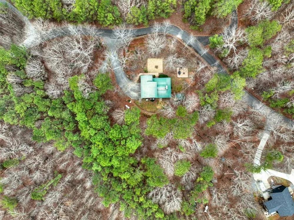 144 Emerald Cove Ellijay, GA 30705