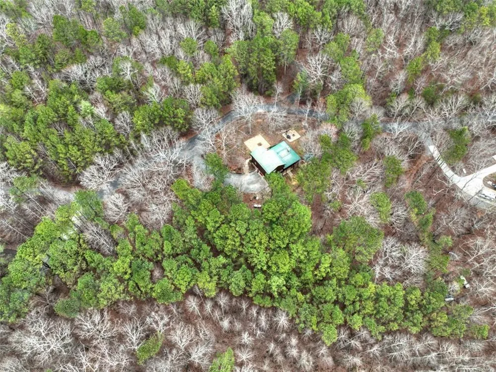 144 Emerald Cove Ellijay, GA 30705