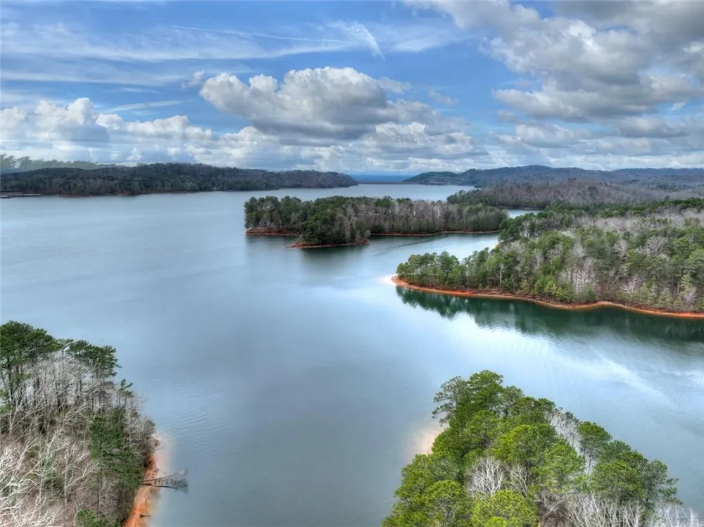 144 Emerald Cove Ellijay, GA 30705