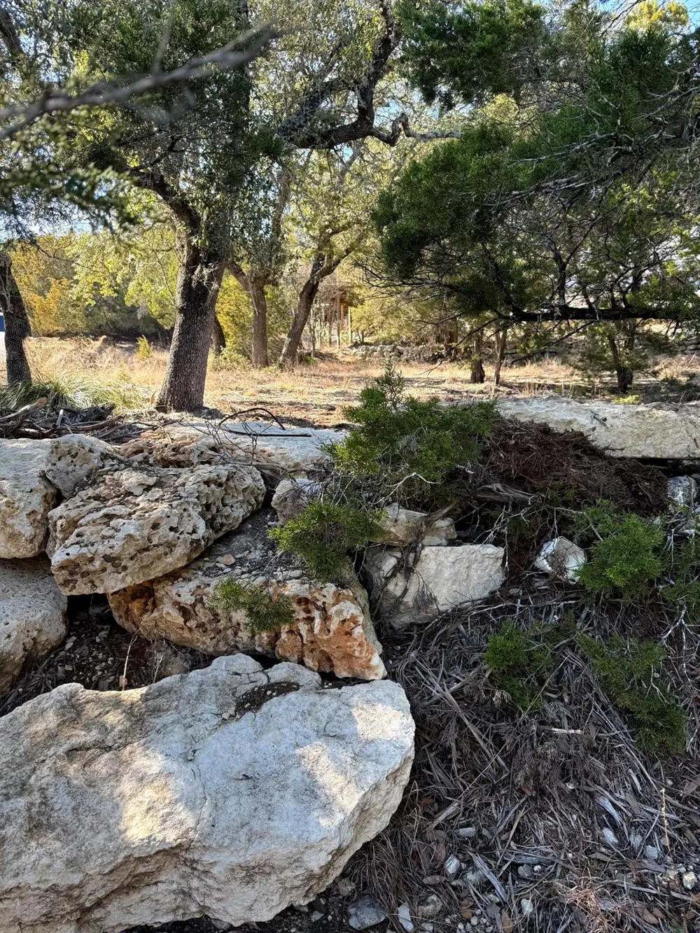 1392 Johnson Road Canyon Lake, TX 78133