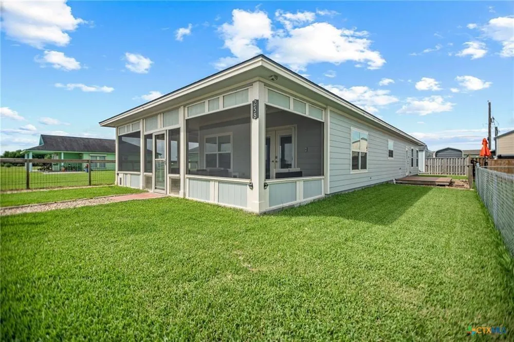 258 Alamo Beach Avenue Port Lavaca, TX 77979