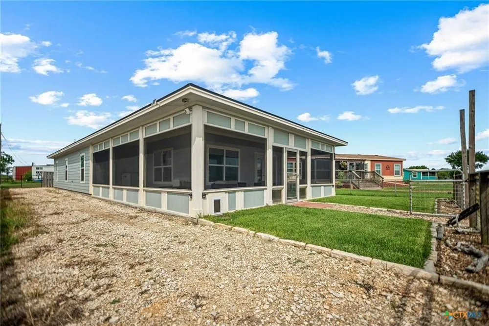 258 Alamo Beach Avenue Port Lavaca, TX 77979