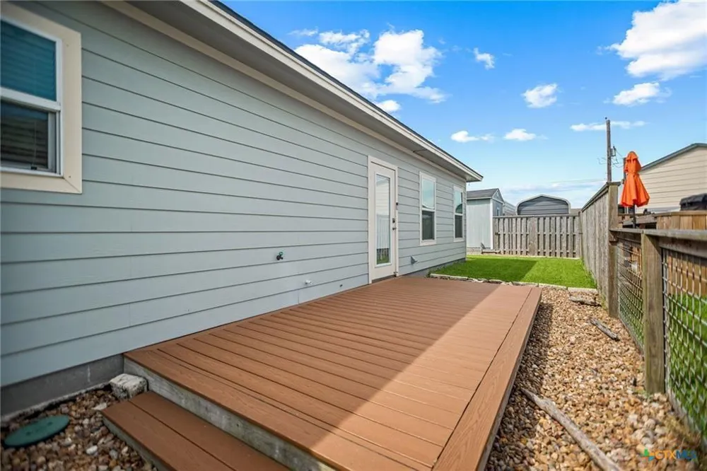 258 Alamo Beach Avenue Port Lavaca, TX 77979