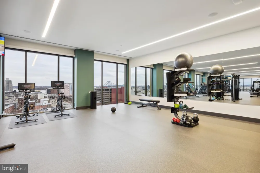569 N 5TH STREET #509 Philadelphia, PA 19123