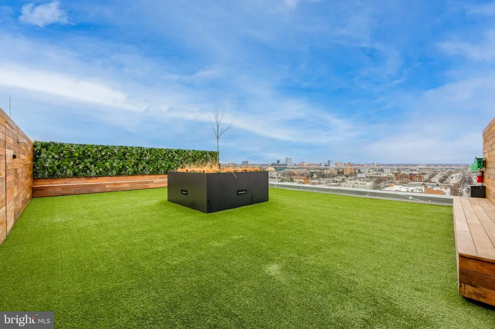 569 N 5TH STREET #509 Philadelphia, PA 19123