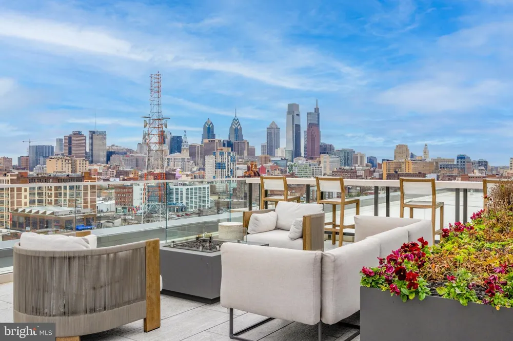 569 N 5TH STREET #509 Philadelphia, PA 19123