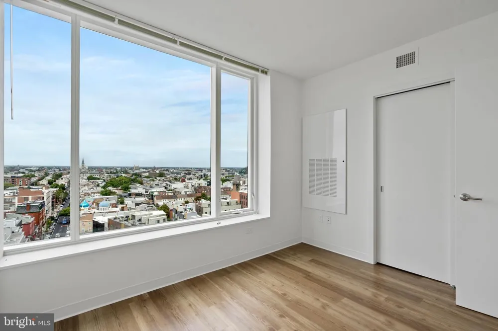 569 N 5TH STREET #509 Philadelphia, PA 19123