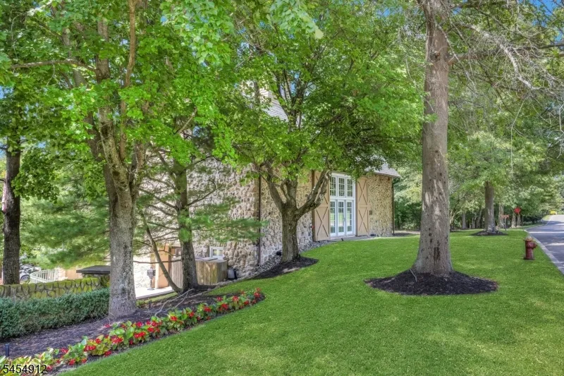 1503 Cornwall Rd Mahwah, NJ 07430