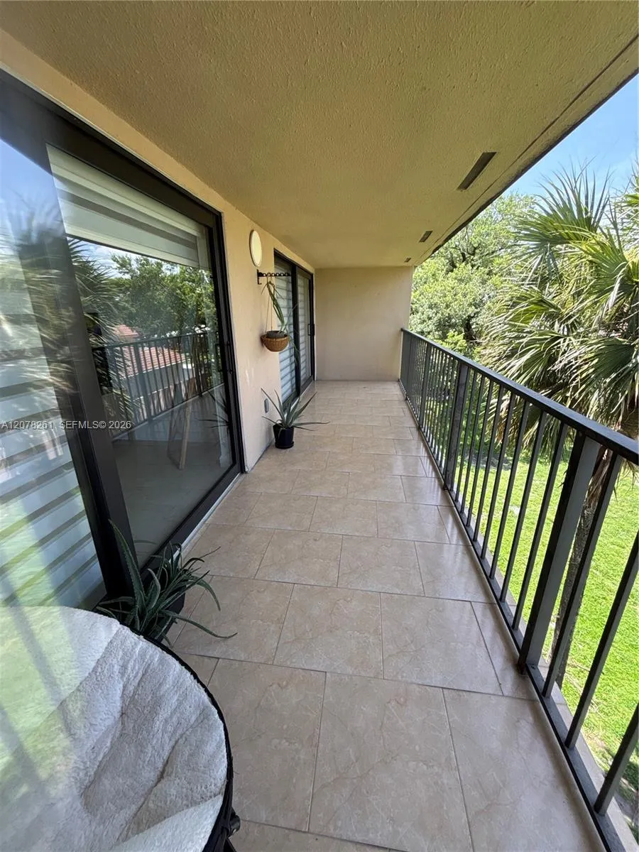 6305 Gage Pl #309A Miami Lakes, FL 33014