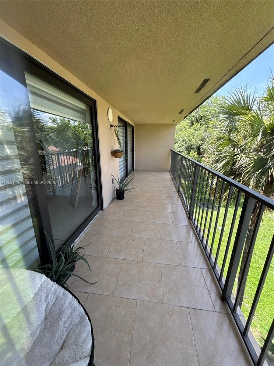 6305 Gage Pl #309A Miami Lakes, FL 33014