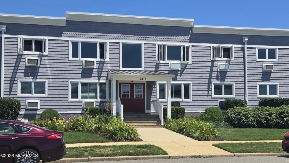 210 5th Avenue #29a Belmar, NJ 07719