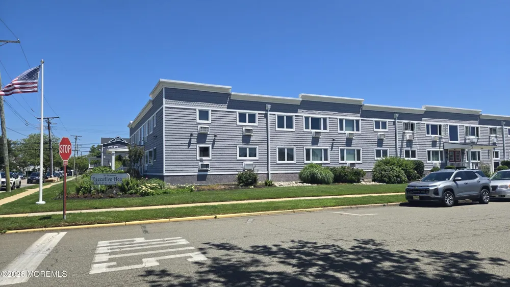 210 5th Avenue #29a Belmar, NJ 07719