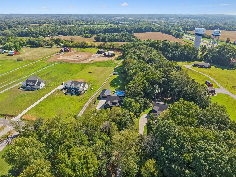 8919 Cedar Grove Rd Cross Plains, TN 37049