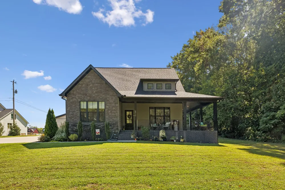 8919 Cedar Grove Rd Cross Plains, TN 37049