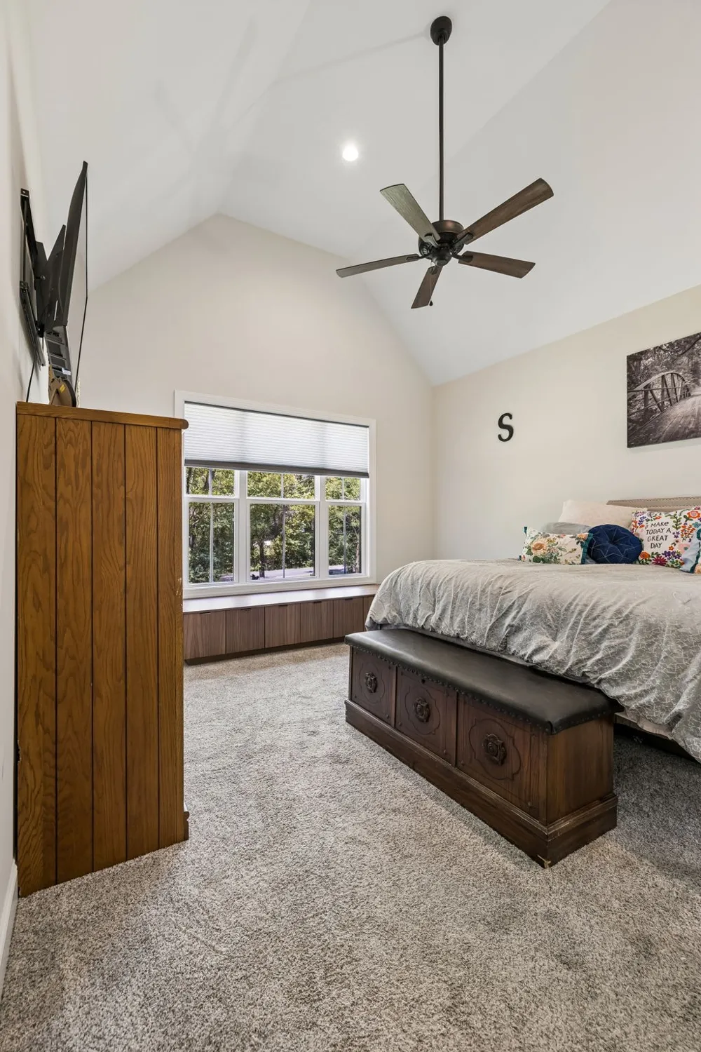 8919 Cedar Grove Rd Cross Plains, TN 37049