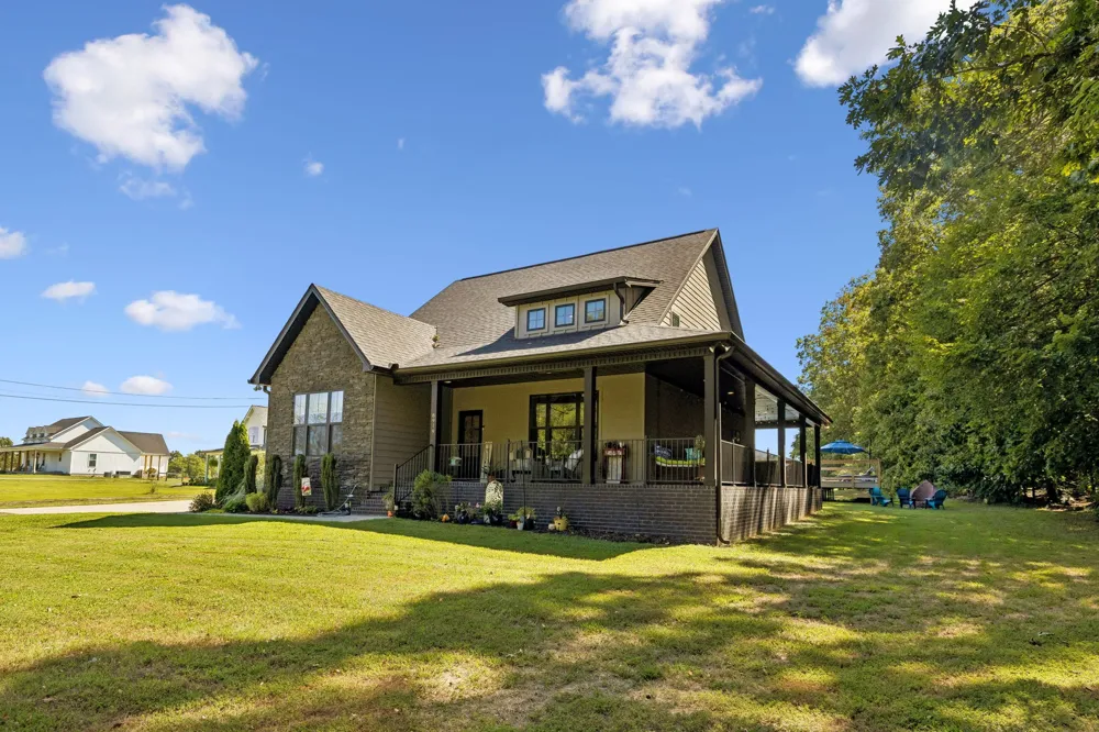 8919 Cedar Grove Rd Cross Plains, TN 37049
