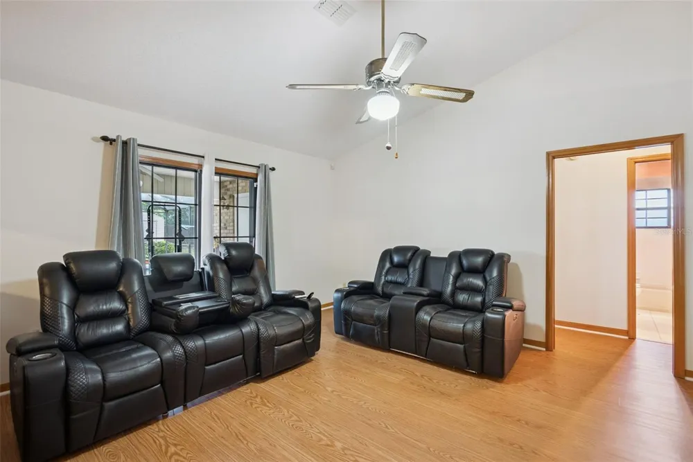 1302 LYDIA DRIVE Deltona, FL 32725