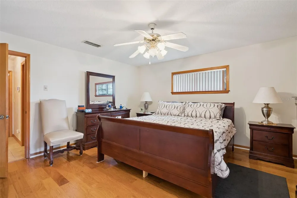 1302 LYDIA DRIVE Deltona, FL 32725